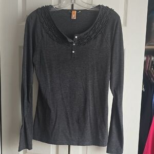 LUCY Body Gray Ruffle Trim Women's Top